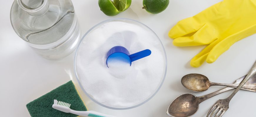 10 Best Cleaning Hacks