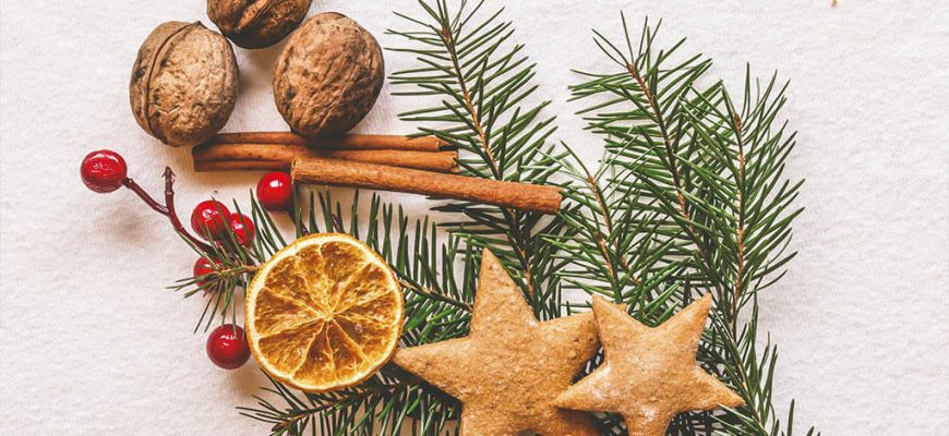 Natural DIY Holiday Scents