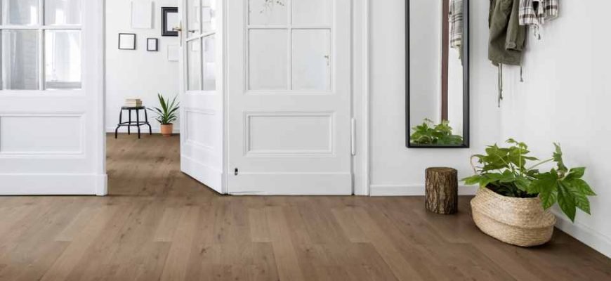 3 Ways to Clean Hardwood Floors with Vinegar