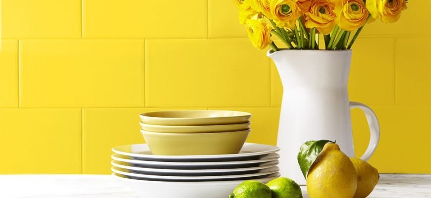 Summer Scent-Inspired DIY Cleaners