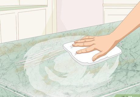 How to Remove a Scratch from a Laminate Countertop