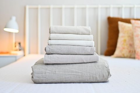 How to Keep White Sheets White