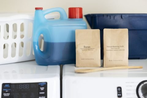 How to Naturally Strip Laundry