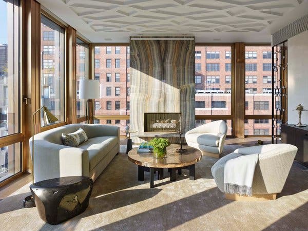 An immaculate Manhattan living room designed by Dufner Heighes, built by SilverLining general contracting and cleaned by New York’s Little Elves.