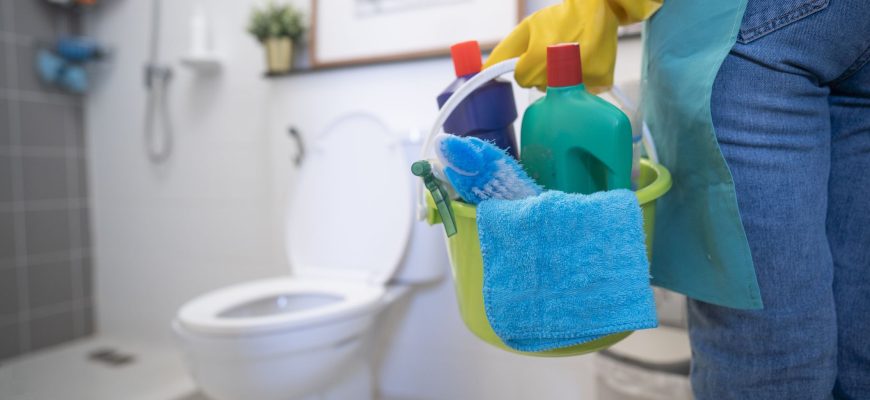 How to Remove Toilet Bowl Rings