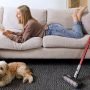 Carpet Cleaning (2 Ways to DIY)